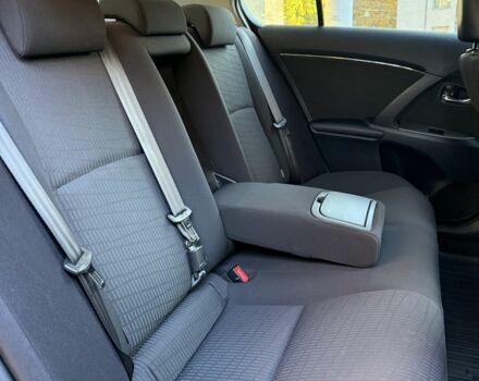 Черный Тойота Авенсис, объемом двигателя 1.8 л и пробегом 193 тыс. км за 9199 $, фото 18 на Automoto.ua