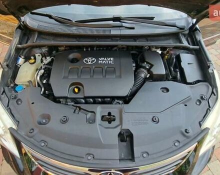 Чорний Тойота Авенсіс, об'ємом двигуна 1.6 л та пробігом 113 тис. км за 9500 $, фото 31 на Automoto.ua