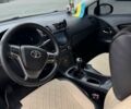 Чорний Тойота Авенсіс, об'ємом двигуна 1.6 л та пробігом 281 тис. км за 9600 $, фото 2 на Automoto.ua
