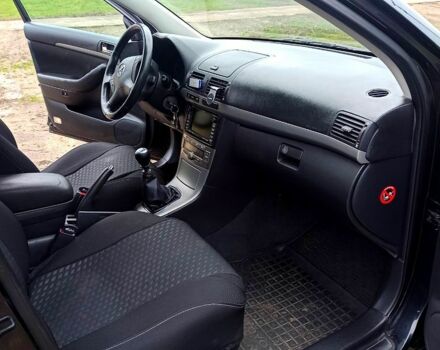 Черный Тойота Авенсис, объемом двигателя 2 л и пробегом 230 тыс. км за 7500 $, фото 11 на Automoto.ua