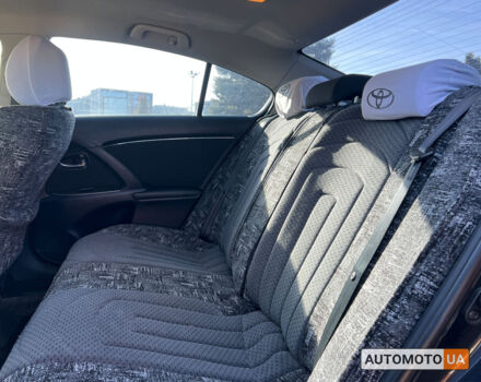 Черный Тойота Авенсис, объемом двигателя 2 л и пробегом 190 тыс. км за 8700 $, фото 9 на Automoto.ua