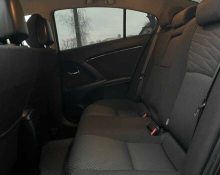 Чорний Тойота Авенсіс, об'ємом двигуна 2.2 л та пробігом 320 тис. км за 8100 $, фото 21 на Automoto.ua