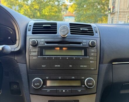 Черный Тойота Авенсис, объемом двигателя 1.8 л и пробегом 193 тыс. км за 9199 $, фото 13 на Automoto.ua
