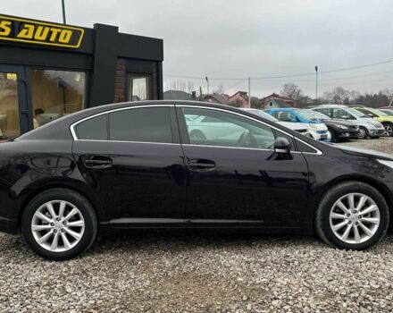 Чорний Тойота Авенсіс, об'ємом двигуна 2.2 л та пробігом 320 тис. км за 8100 $, фото 7 на Automoto.ua