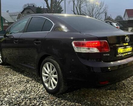Чорний Тойота Авенсіс, об'ємом двигуна 2.2 л та пробігом 320 тис. км за 8100 $, фото 4 на Automoto.ua