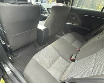 Чорний Тойота Авенсіс, об'ємом двигуна 1.8 л та пробігом 172 тис. км за 8700 $, фото 5 на Automoto.ua