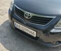 Черный Тойота Авенсис, объемом двигателя 1.8 л и пробегом 230 тыс. км за 9000 $, фото 1 на Automoto.ua