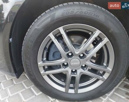 Черный Тойота Авенсис, объемом двигателя 1.8 л и пробегом 175 тыс. км за 9300 $, фото 5 на Automoto.ua