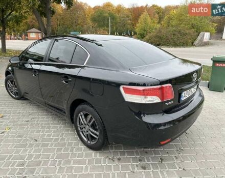 Черный Тойота Авенсис, объемом двигателя 1.8 л и пробегом 176 тыс. км за 8900 $, фото 15 на Automoto.ua