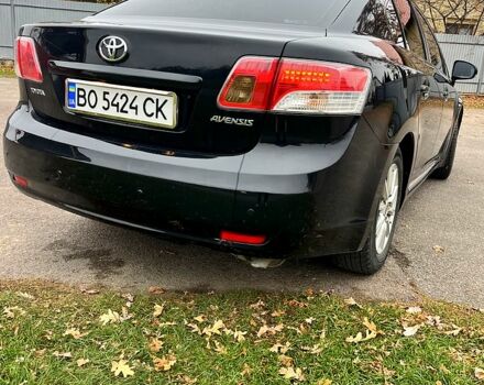 Черный Тойота Авенсис, объемом двигателя 1.8 л и пробегом 220 тыс. км за 8400 $, фото 2 на Automoto.ua