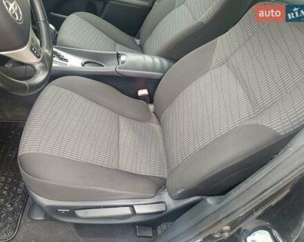 Чорний Тойота Авенсіс, об'ємом двигуна 1.8 л та пробігом 243 тис. км за 8550 $, фото 14 на Automoto.ua