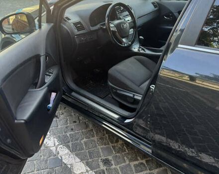Черный Тойота Авенсис, объемом двигателя 2.2 л и пробегом 197 тыс. км за 9400 $, фото 11 на Automoto.ua