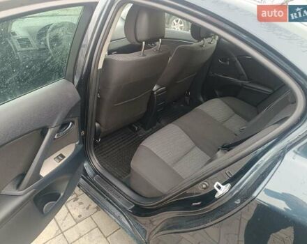 Чорний Тойота Авенсіс, об'ємом двигуна 1.8 л та пробігом 243 тис. км за 8550 $, фото 8 на Automoto.ua