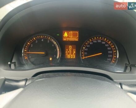 Чорний Тойота Авенсіс, об'ємом двигуна 1.8 л та пробігом 243 тис. км за 8550 $, фото 18 на Automoto.ua