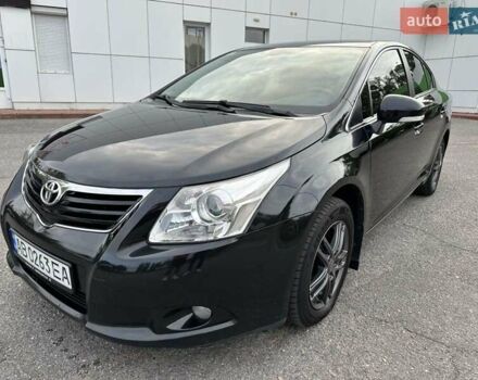 Черный Тойота Авенсис, объемом двигателя 1.8 л и пробегом 175 тыс. км за 9300 $, фото 2 на Automoto.ua