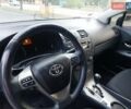 Черный Тойота Авенсис, объемом двигателя 1.8 л и пробегом 175 тыс. км за 9300 $, фото 3 на Automoto.ua