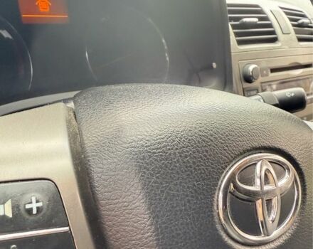 Чорний Тойота Авенсіс, об'ємом двигуна 1.8 л та пробігом 172 тис. км за 8700 $, фото 3 на Automoto.ua