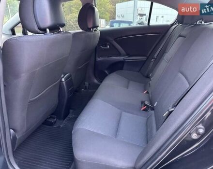 Черный Тойота Авенсис, объемом двигателя 1.8 л и пробегом 176 тыс. км за 8900 $, фото 21 на Automoto.ua