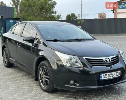 Черный Тойота Авенсис, объемом двигателя 1.8 л и пробегом 176 тыс. км за 8900 $, фото 4 на Automoto.ua