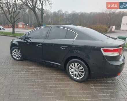 Черный Тойота Авенсис, объемом двигателя 1.8 л и пробегом 176 тыс. км за 8900 $, фото 12 на Automoto.ua