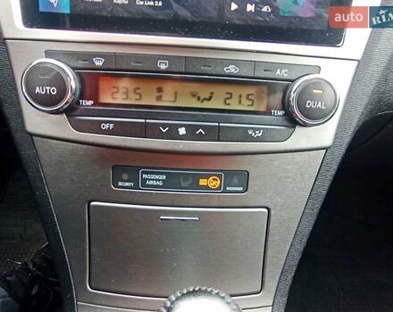 Черный Тойота Авенсис, объемом двигателя 2 л и пробегом 169 тыс. км за 9850 $, фото 37 на Automoto.ua