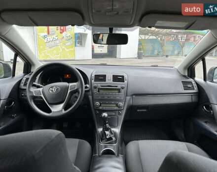 Чорний Тойота Авенсіс, об'ємом двигуна 1.6 л та пробігом 161 тис. км за 9499 $, фото 39 на Automoto.ua