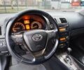 Черный Тойота Авенсис, объемом двигателя 2 л и пробегом 202 тыс. км за 10700 $, фото 8 на Automoto.ua