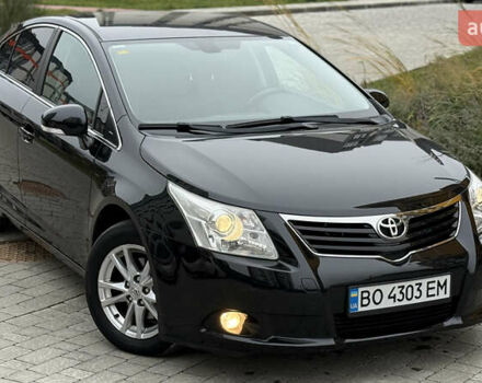 Черный Тойота Авенсис, объемом двигателя 2 л и пробегом 300 тыс. км за 8950 $, фото 5 на Automoto.ua