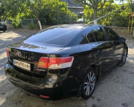 Чорний Тойота Авенсіс, об'ємом двигуна 2 л та пробігом 154 тис. км за 9800 $, фото 7 на Automoto.ua