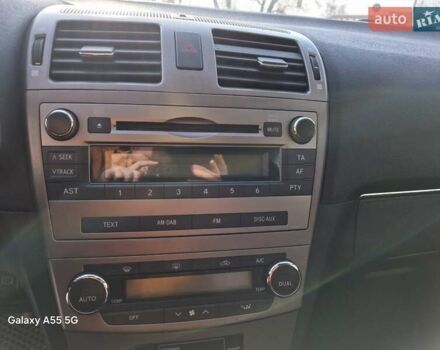 Черный Тойота Авенсис, объемом двигателя 2 л и пробегом 299 тыс. км за 7999 $, фото 44 на Automoto.ua