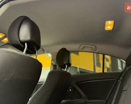 Черный Тойота Авенсис, объемом двигателя 2 л и пробегом 300 тыс. км за 8950 $, фото 43 на Automoto.ua