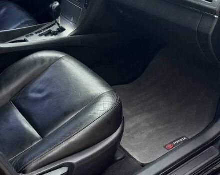 Чорний Тойота Авенсіс, об'ємом двигуна 2 л та пробігом 295 тис. км за 8000 $, фото 4 на Automoto.ua