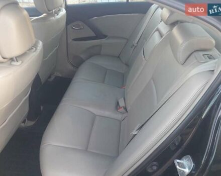 Черный Тойота Авенсис, объемом двигателя 2.01 л и пробегом 267 тыс. км за 9000 $, фото 13 на Automoto.ua