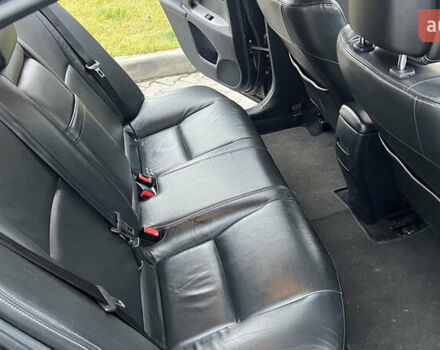 Чорний Тойота Авенсіс, об'ємом двигуна 2 л та пробігом 159 тис. км за 8700 $, фото 7 на Automoto.ua