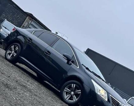 Черный Тойота Авенсис, объемом двигателя 1.8 л и пробегом 221 тыс. км за 7800 $, фото 3 на Automoto.ua