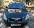 Чорний Тойота Авенсіс, об'ємом двигуна 2 л та пробігом 154 тис. км за 9800 $, фото 3 на Automoto.ua