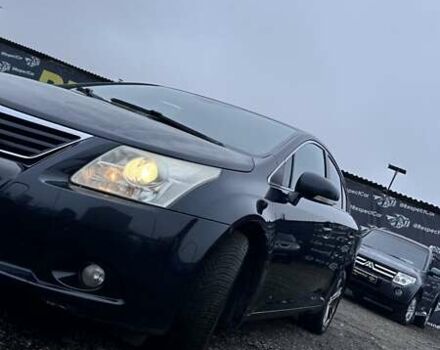 Черный Тойота Авенсис, объемом двигателя 1.8 л и пробегом 221 тыс. км за 7800 $, фото 2 на Automoto.ua