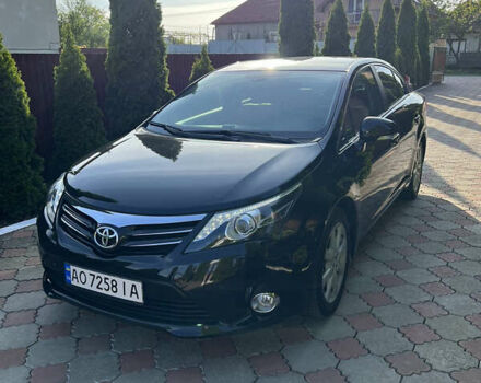 Чорний Тойота Авенсіс, об'ємом двигуна 1.99 л та пробігом 148 тис. км за 9700 $, фото 4 на Automoto.ua