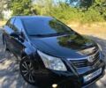 Чорний Тойота Авенсіс, об'ємом двигуна 2 л та пробігом 154 тис. км за 9800 $, фото 1 на Automoto.ua