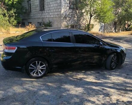 Чорний Тойота Авенсіс, об'ємом двигуна 2 л та пробігом 154 тис. км за 9800 $, фото 2 на Automoto.ua