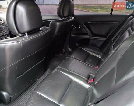 Черный Тойота Авенсис, объемом двигателя 2 л и пробегом 202 тыс. км за 10700 $, фото 10 на Automoto.ua
