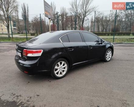 Черный Тойота Авенсис, объемом двигателя 2 л и пробегом 202 тыс. км за 10700 $, фото 7 на Automoto.ua