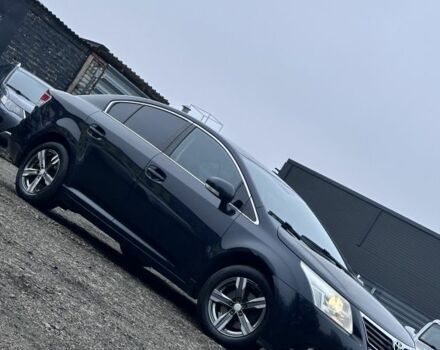 Черный Тойота Авенсис, объемом двигателя 1.8 л и пробегом 221 тыс. км за 7800 $, фото 1 на Automoto.ua