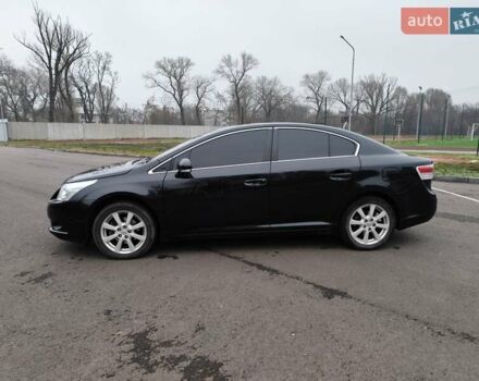 Черный Тойота Авенсис, объемом двигателя 2 л и пробегом 202 тыс. км за 10700 $, фото 2 на Automoto.ua