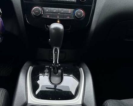 Черный Тойота Авенсис, объемом двигателя 1.8 л и пробегом 221 тыс. км за 7800 $, фото 13 на Automoto.ua