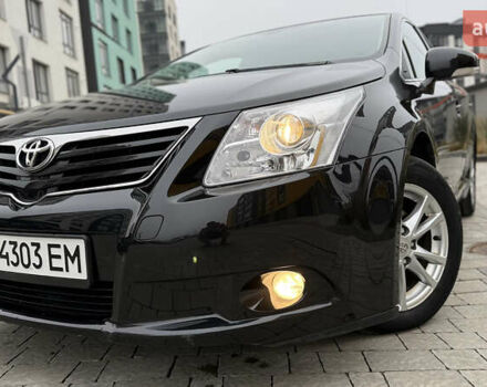 Черный Тойота Авенсис, объемом двигателя 2 л и пробегом 300 тыс. км за 8950 $, фото 6 на Automoto.ua