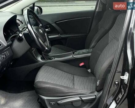 Чорний Тойота Авенсіс, об'ємом двигуна 1.8 л та пробігом 265 тис. км за 8999 $, фото 8 на Automoto.ua