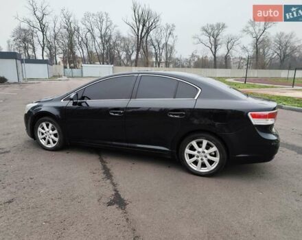 Черный Тойота Авенсис, объемом двигателя 2 л и пробегом 202 тыс. км за 10700 $, фото 17 на Automoto.ua