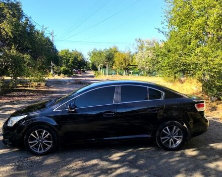 Чорний Тойота Авенсіс, об'ємом двигуна 2 л та пробігом 154 тис. км за 9800 $, фото 1 на Automoto.ua