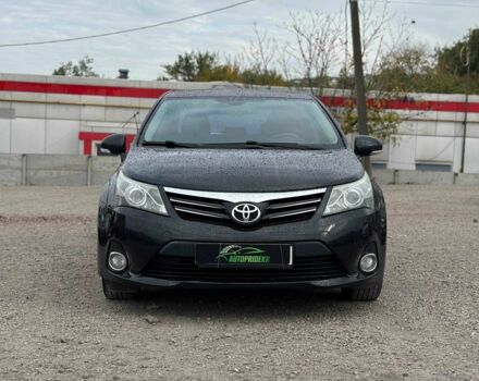 Черный Тойота Авенсис, объемом двигателя 1.8 л и пробегом 275 тыс. км за 10850 $, фото 1 на Automoto.ua